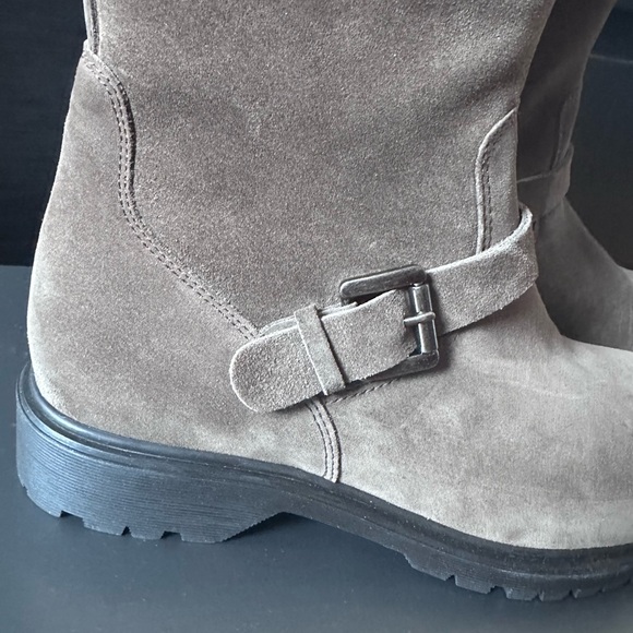 La Canadienne suede boots 9 - Picture 9 of 12